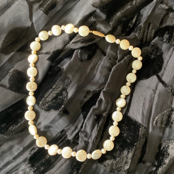Freshwater Pearl Necklace - Picture 1 of 5